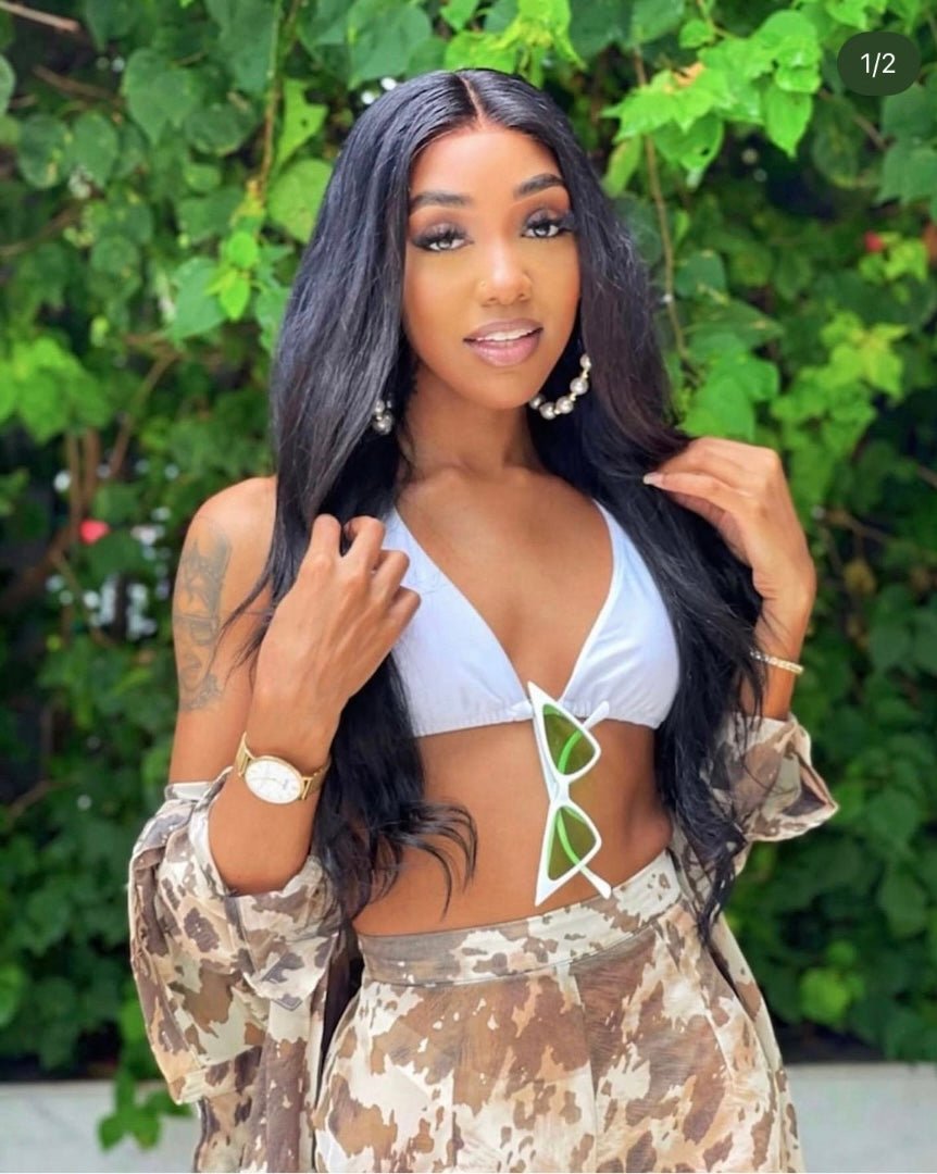 Sleek & Straight Seamless Clip Ins - The Clip In Cutie